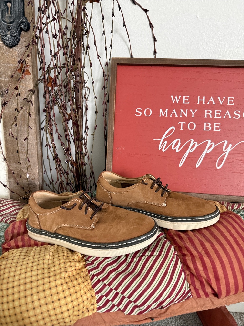Johnston & Murphy Boys' Tan Suede Lace-Up Dress Shoes